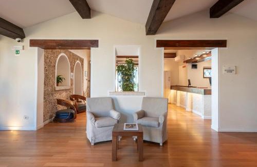 Cala Piccola Hotel | Boutique Hotel Torre Di Cala Piccola