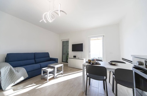 Cipressa Apartment | Brand new one-bedroom sea view accommodation