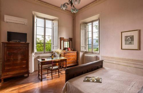Colli del Tronto Bed & Breakfast | Breakfast-1844 Frescoes -Panoramic Solarium- Centuries Old-Park - Villa Mastrangelo