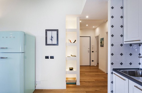 Quarto dei Mille Apartment | Bright Shelley Apartment by Wonderful Italy