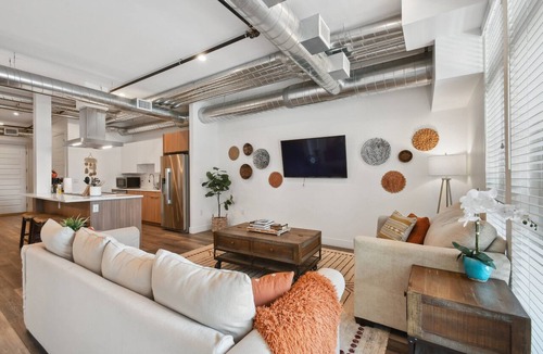 River North Art District Condo | Brushed & Bold | Modern 2BR RiNo Loft | Walk to Breweries & Mission Ballroom