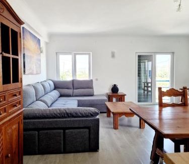 Vila do Bispo Apartment | Burgau125 - villa near the beach