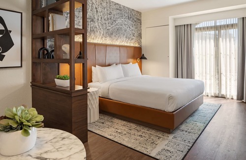 Pico - Robertson Hotel | Burton House, Beverly Hills, A Tribute Portfolio Hotel