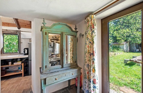 Casaleggio Boiro Cabin | Cabin 'Delle Castagne' with Mountain View, Wi-Fi and Air Conditioning