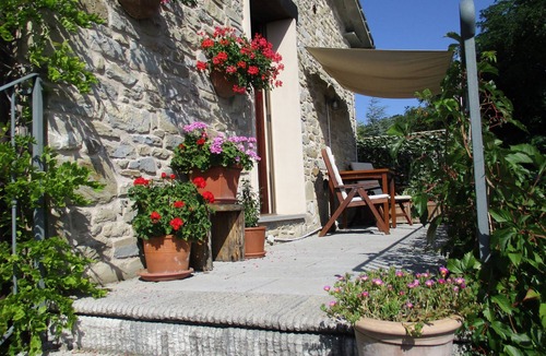 Sarsina Apartment | Cabraldi apartment Azalea with panoramic view + use of pool.