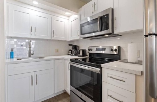 Lower Matecumbe Beach Condo | Caloosa Cove Resort by CoolVacay