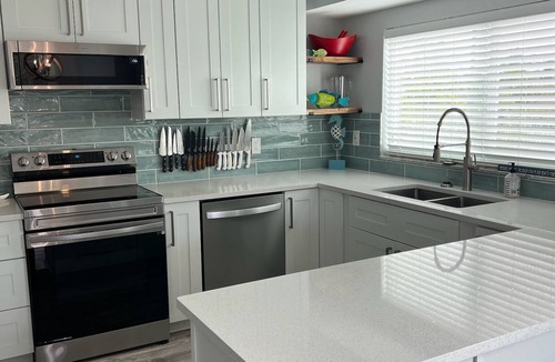 Eden Pines House | Canal Front Home in Big Pine Key with Pool
