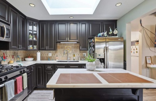 Harbor House | Carson Retreat Near LAX, SoFi Stadium & Beaches