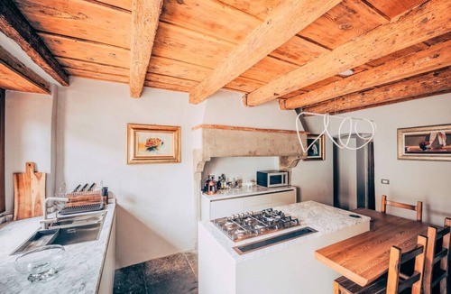 Poppi House | Casa 11 del Borgo di Lierna