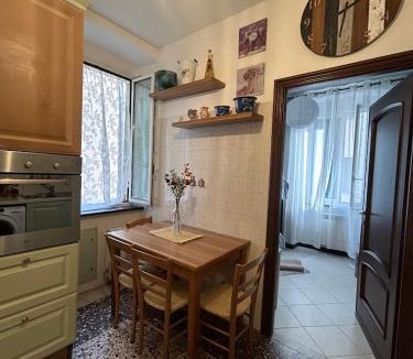 Genoa Apartment | Casa Aly