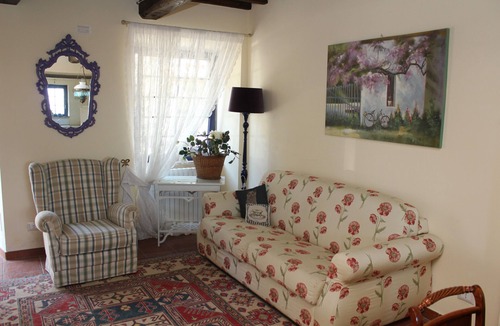 Bagnoregio Apartment | CASA AMOROSA is A HOUSE ON THREE FLOORS WITH A HABITABLE CELLAR AND TWO TERRACES.