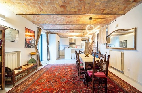 Castelnuovo Calcea House | Casa Bianca, charming farmhouse with infinity pool and stunning views
