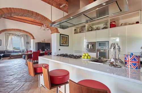 Gaiole in Chianti Villa | Casa Boccaccio, Gaiole in Chianti, Siena and Chianti