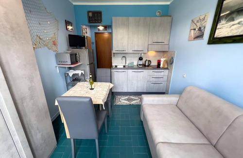 San Bartolomeo al Mare Apartment | Casa Carlotta - Little studio apartment, 2 people, private parking, 200 m from beach