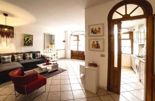Mologno Apartment | Casa Campbell