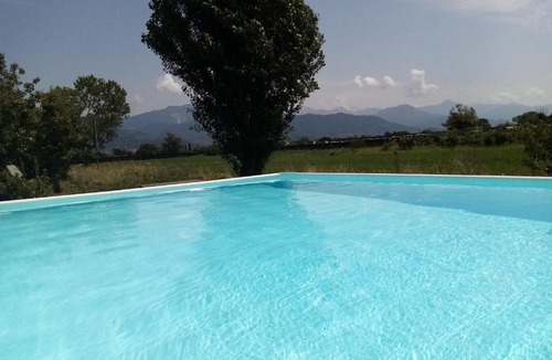 Ameglia Apartment | Casa con piscina campo da tennis vicino al mare e alle Cinque Terre