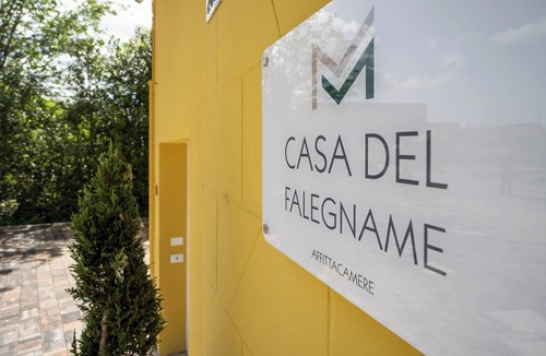 Castel San Pietro Terme Apartment | Casa del Falegname · Noce Loft with kitchen · 3 guests
