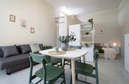 Castel San Pietro Terme Apartment | Casa del Falegname · Rovere Loft with kitchen · 2 guests