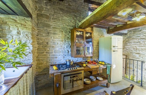 Mercatello sul Metauro Villa | Casa del Mandorlo 6&2 by Marche Holiday Villas