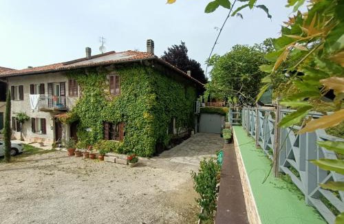Borgomale House | CASA DEL CANTA