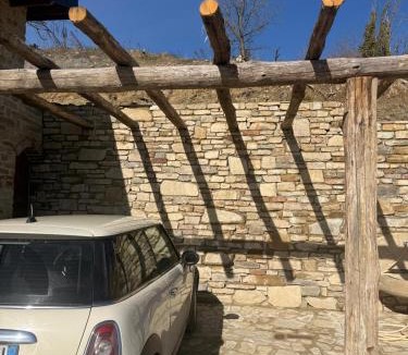 Mombarcaro House | casa del cuc