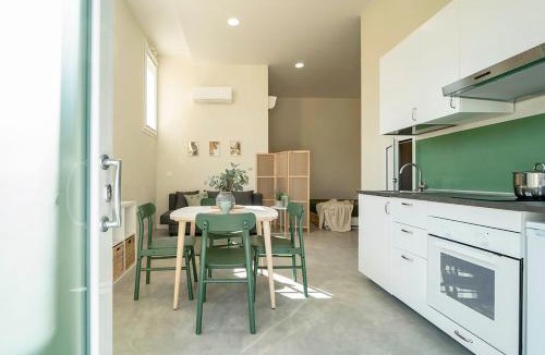 Castel San Pietro Terme Apartment | Casa del Falegname - Loft Abete con cucina