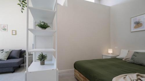 Castel San Pietro Terme Apartment | Casa del Falegname - Loft Rovere con cucina