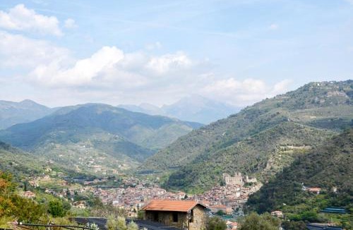Dolceacqua House | Casa Delle Olive