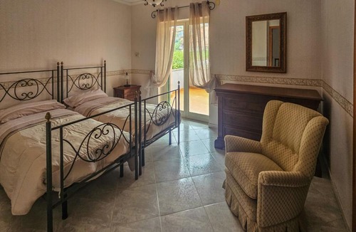 Ceppaloni House | Casa Di Donato - Intera Villa con 8 posti letto