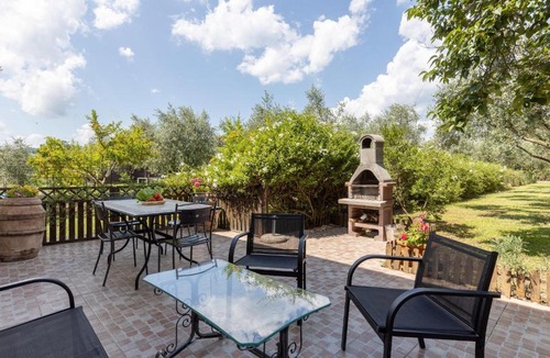 Santo Stefano di Magra Apartment | Casa Di Greta