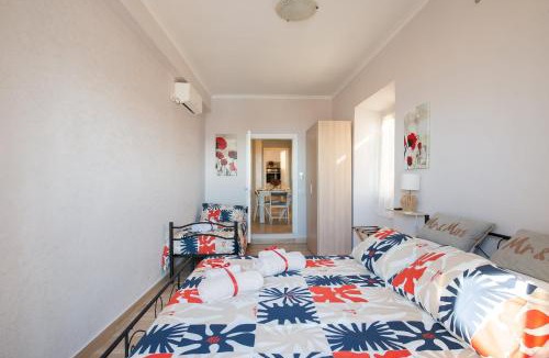 Nettuno Apartment | Casa di Lele sopra la spiaggia