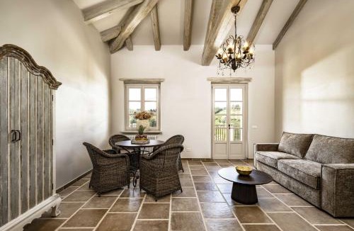 Calosso Apartment | Casa di Sofia