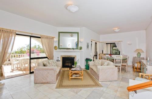 Praia da Luz Villa | Casa dos Cardos