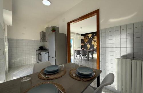 Scafa Apartment | Casa Dulce Casa - Bright flat with balcony 2 baths 2 beds
