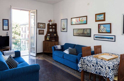 Arenzano Apartment | Casa Europa - One Bedroom Apartment, Sleeps 4
