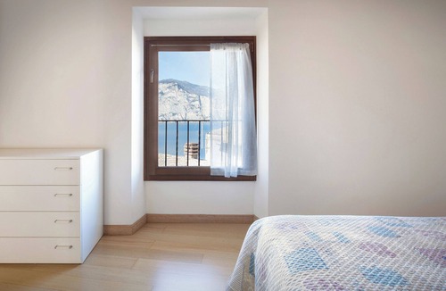 Cassone Apartment | Casa Giuditta-Apartment in the historic center of Cassone, Casa Giuditta - Appartamento nel centro s