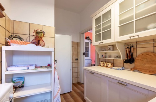 Bracchio Apartment | casa dei fiori by Interhome