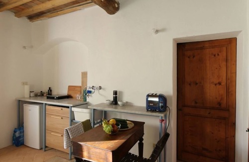 Gello Apartment | 'Casa Simoncini' mit Gemeinschaftspool by Interhome