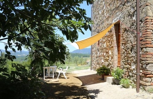 Gello Apartment | 'Casa Simoncini' mit Gemeinschaftspool by Interhome