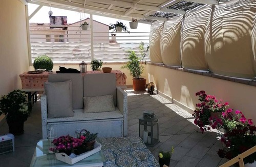 Careggi Rifredi Apartment | Casa Letizia: Very bright and panoramic penthouse for families or couples