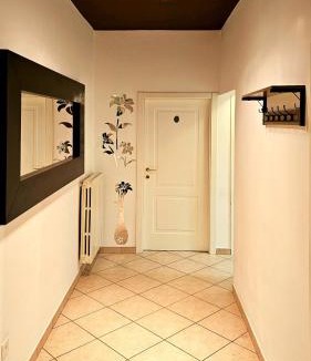 Lugo Apartment | Casa Luminosa in affitto breve a Lugo, zona tranquilla, parcheggio comodo