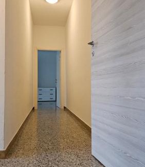 Lugo Apartment | Casa Luminosa in affitto breve a Lugo, zona tranquilla, parcheggio comodo