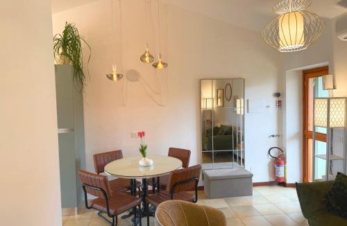 Grotte di Castro Apartment | Casa Lydia Appartamento sul Lago di Bolsena con terrazzo e giardino