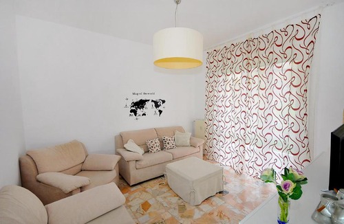 Finalborgo Apartment | casa Margherita a due passi dal borgo, bike storage