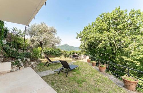 Leivi House | Casa Margherita La Vivagna Olive Trees & Sea