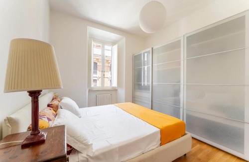 Salario Apartment | Casa Medina, Charme in 5 min From Villa Borghese