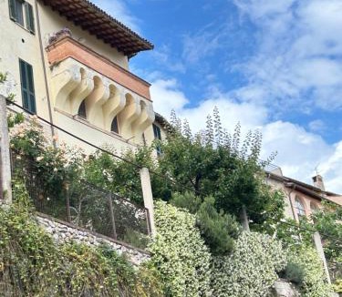 Trevi Apartment | Casa Montebello Trevi centro