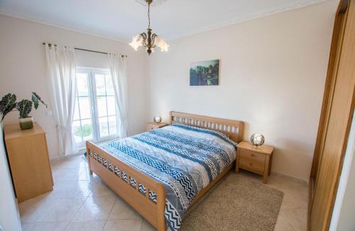Aljezur Villa | Casa Naboo - Sunny Holiday Home with Pool