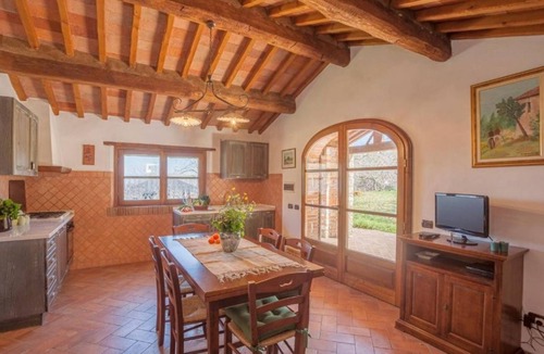 Sassetta Villa | Casa nel Bosco - independent villa with large fully fenced garden