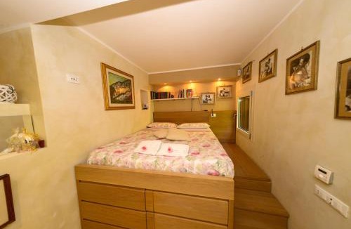 Subiaco Apartment | Casa nel bosco